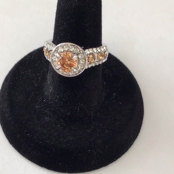 Morganite Diamond Ring - Picture 1 of 5